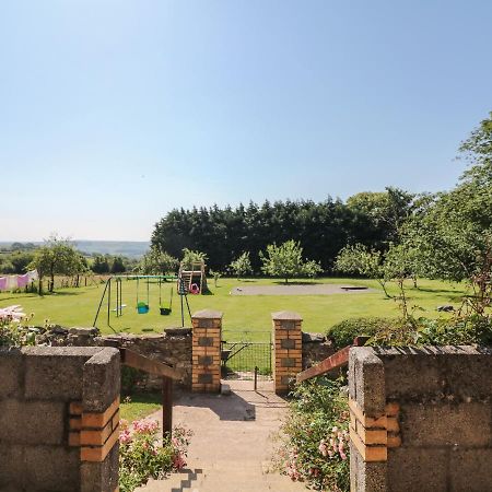 Villa The Bushel à Bideford Extérieur photo